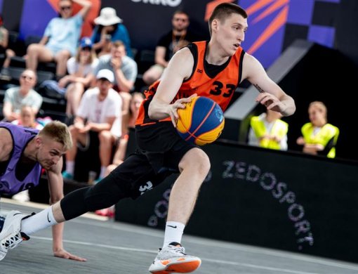 На «Мастер» едут Khimki Power и «Байкал»